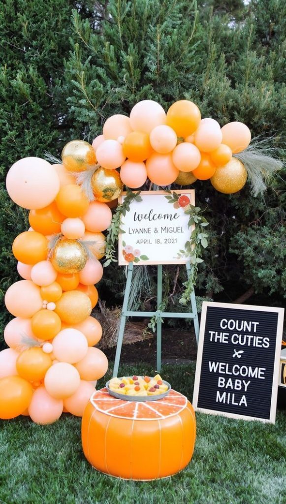 Superhero twin baby shower decorations with capes